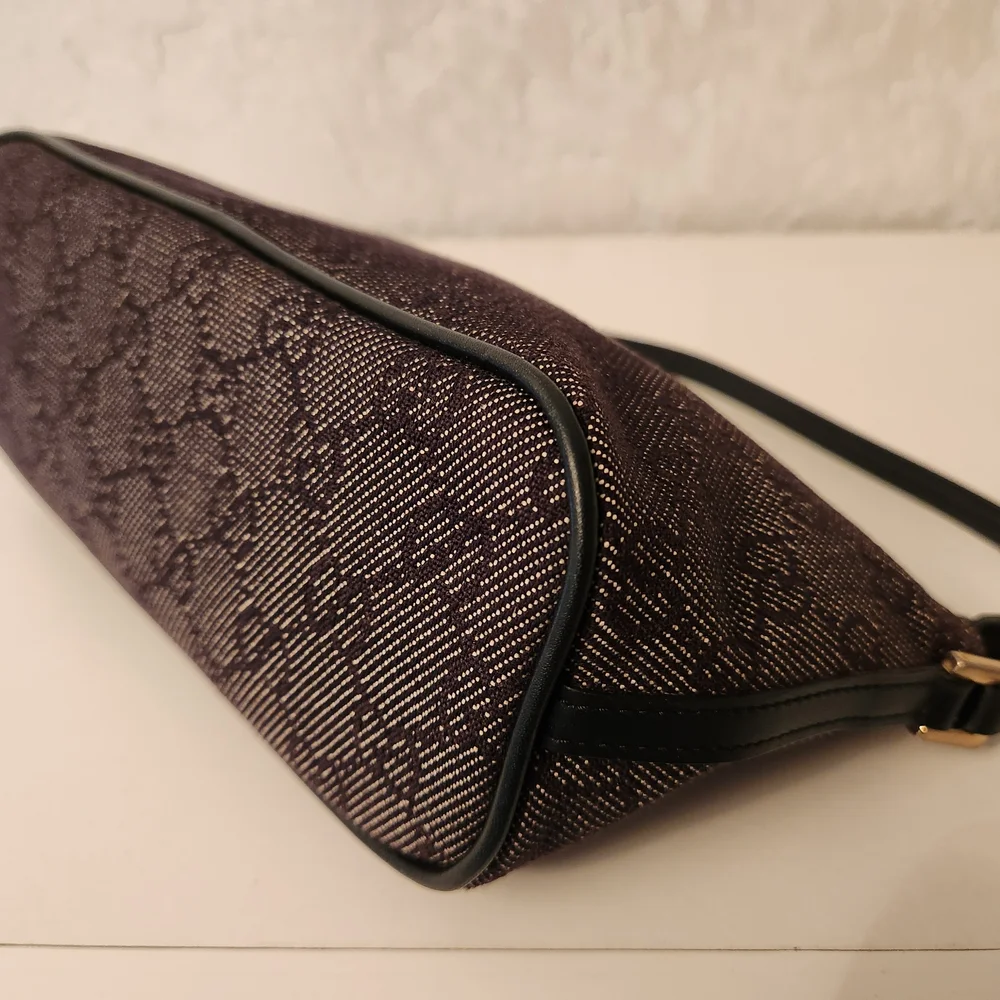 Gucci Signature Canvas Brown & Black Wristlet Clutch